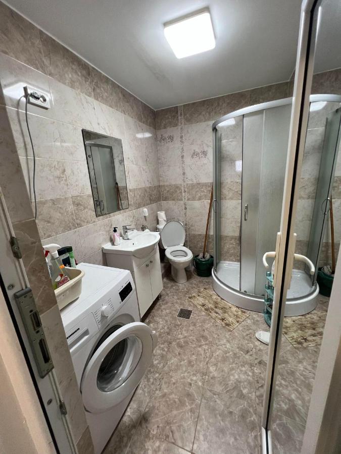 Apartament Cu 2 Dormitoare - Madalina Corabia 외부 사진
