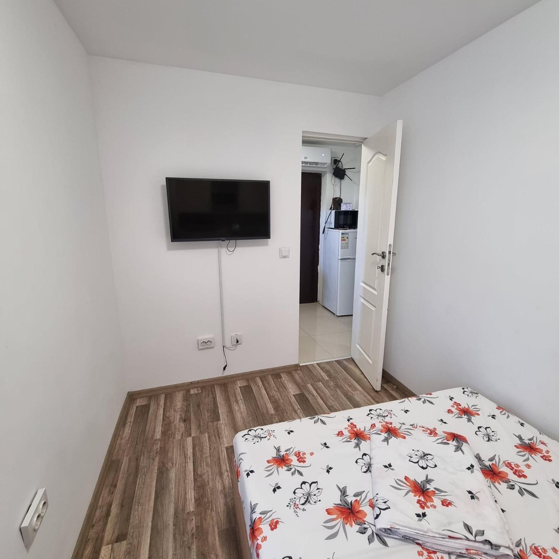 Apartament Cu 2 Dormitoare - Madalina Corabia 외부 사진